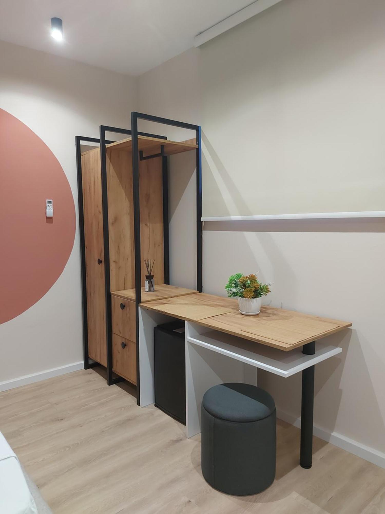 Center Cozy Nest Hotel Tiranë Ngoại thất bức ảnh